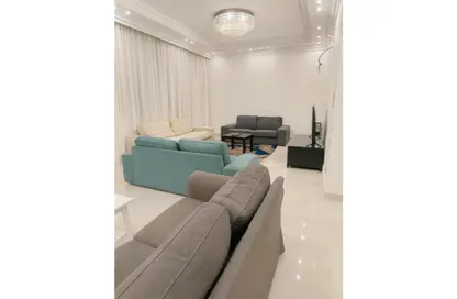 Apartment - 3 Bedrooms - 4 Bathrooms for sale in Eastown - 5th Settlement Compounds - The 5th Settlement - New Cairo City - Cairo