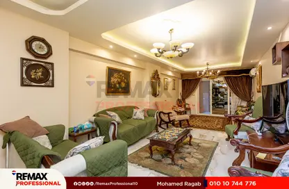 Apartment - 3 Bedrooms - 2 Bathrooms for sale in Doctor Ahmed Al Sayed St. - Sidi Gaber - Hay Sharq - Alexandria Apartment - 3 Bedrooms - 2 Bathrooms for sale in Doctor Ahmed Al Sayed St. - Sidi Gaber - Hay Sharq - Alexandria