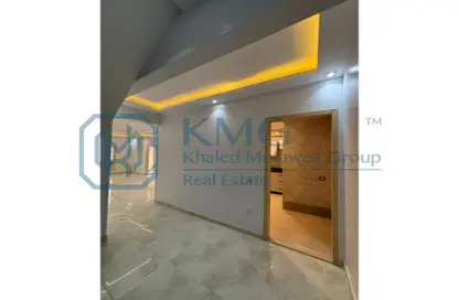 دوبلكس - 3 غرف نوم - 3 حمامات للايجار في حى اسكان الجامعه الامريكية - كمبوندات التجمع الخامس - التجمع الخامس - مدينة القاهرة الجديدة - القاهرة