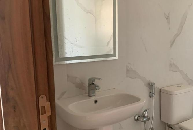 8222573 - Property Image 3