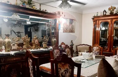 Apartment - 3 Bedrooms - 1 Bathroom for sale in Mahmoud Al Essawy St. - Miami - Hay Awal El Montazah - Alexandria