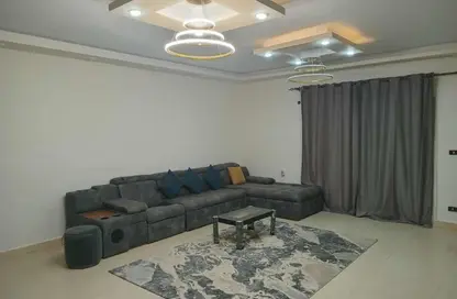 Apartment - 3 Bedrooms - 2 Bathrooms for rent in District 2 - The 5th Settlement - New Cairo City - Cairo