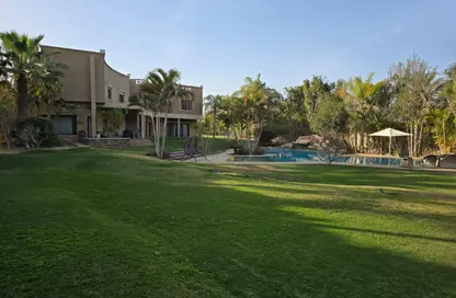 فيلا - 5 غرف نوم - 5 حمامات للبيع في الثورة الخضراء - محور 26 يوليو - مدينة 6 أكتوبر - الجيزة
