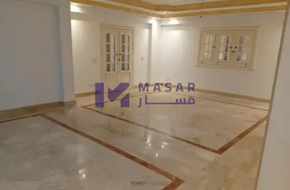 Apartment - 4 Bedrooms - 3 Bathrooms for rent in Doctor Ali Mosharafa St. - Al Narges 6 - Al Narges - New Cairo City - Cairo