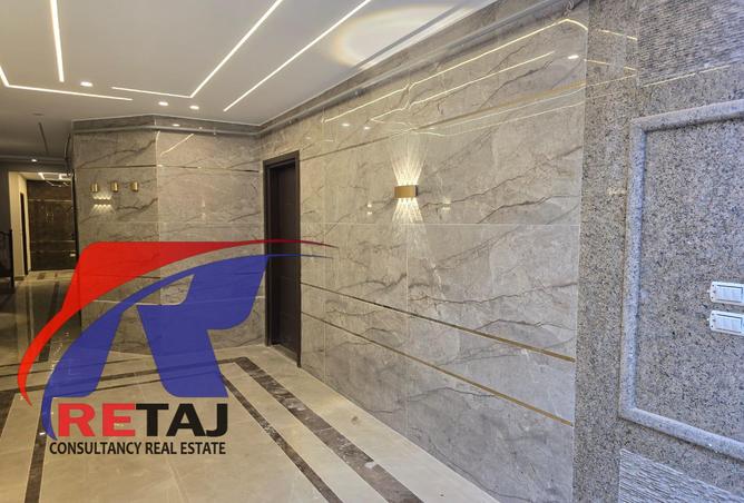7989558 - Property Image 2