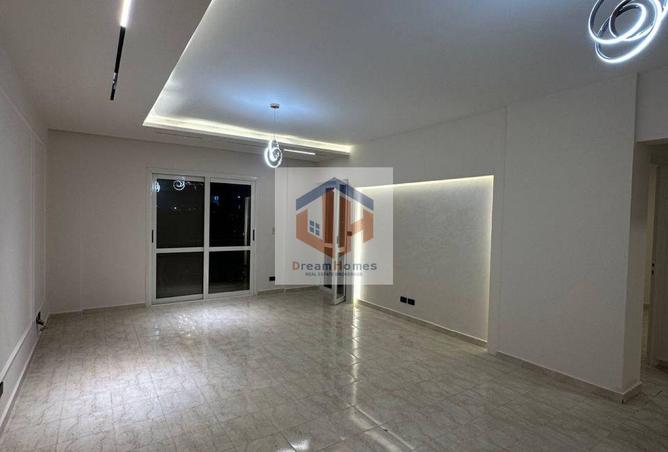 8293239 - Property Image 2