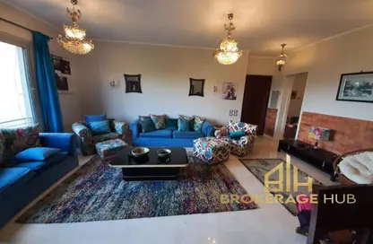 شقة - 2 غرف نوم - 2 حمامات للايجار في فيلدج جيت - المستثمرين الجنوبية - مدينة القاهرة الجديدة - القاهرة