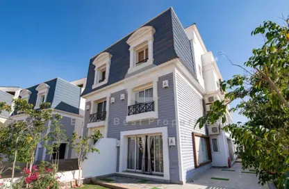Townhouse - 3 Bedrooms - 4 Bathrooms for sale in Mountain View 4 - 6 October Compounds - 6 October City - Giza