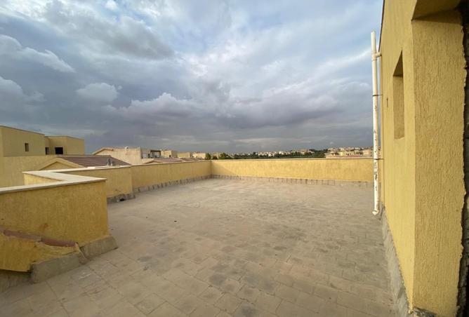 8111809 - Property Image 3