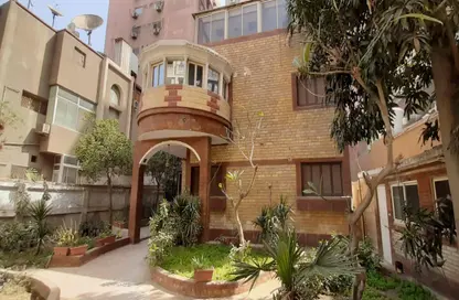 Villa - 7+ Bedrooms - 6 Bathrooms for sale in Shehab St. - Mohandessin - Giza
