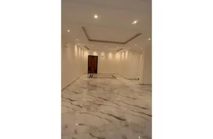 شقة - 3 غرف نوم - 3 حمامات للبيع في الياسمين 5 - الياسمين - مدينة القاهرة الجديدة - القاهرة