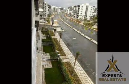 Apartment - 2 Bedrooms - 1 Bathroom for sale in Madinaty - Cairo