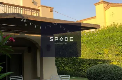 منزل مزدوج - 3 غرف نوم - 3 حمامات للبيع في طريق اب تاون كايرو - الاباجية - حي الخليفة - القاهرة