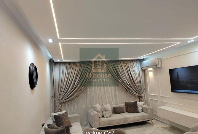 8161173 - Property Main Image