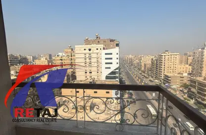 Apartment - 4 Bedrooms - 2 Bathrooms for sale in Mostafa Al Nahas St. - 6th Zone - Nasr City - Cairo