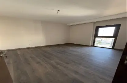 Apartment - 3 Bedrooms - 3 Bathrooms for rent in Zed Towers - Sheikh Zayed Compounds - Sheikh Zayed City - Giza