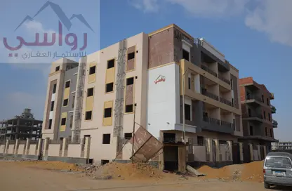 Apartment - 3 Bedrooms - 2 Bathrooms for sale in Bait Alwatan - The 5th Settlement - New Cairo City - Cairo