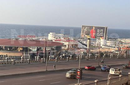 شقة - 3 غرف نوم - 2 حمامات للايجار في شارع رشدي - رشدي - حي شرق - الاسكندرية