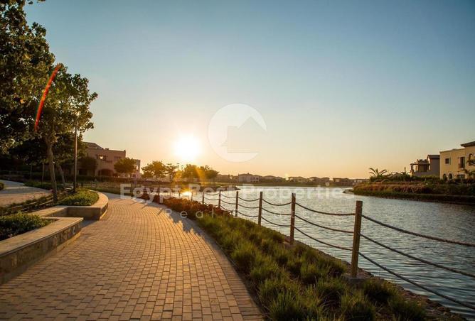 8111010 - Property Image 2