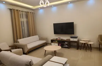 Apartment - 3 Bedrooms - 3 Bathrooms for rent in El Yasmeen 4 - El Yasmeen - New Cairo City - Cairo