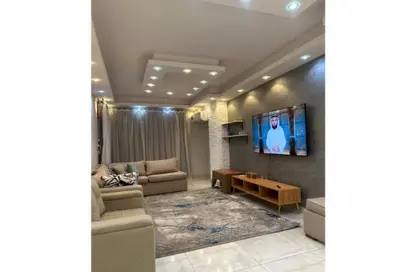 شقة - 3 غرف نوم - 2 حمامات للايجار في المروج - التوسعات الشمالية - مدينة 6 أكتوبر - الجيزة