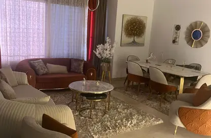 Apartment - 3 Bedrooms - 2 Bathrooms for rent in Palm Hills Village Gate - South Investors Area - New Cairo City - Cairo