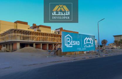 شقة - 2 غرف نوم - 2 حمامات للبيع في بيسكو - منطقة الانتركونتننتال - الغردقة - محافظة البحر الاحمر