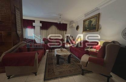 Apartment - 3 Bedrooms - 2 Bathrooms for sale in 1st Settlement Post office St. - The 1st Settlement - New Cairo City - Cairo