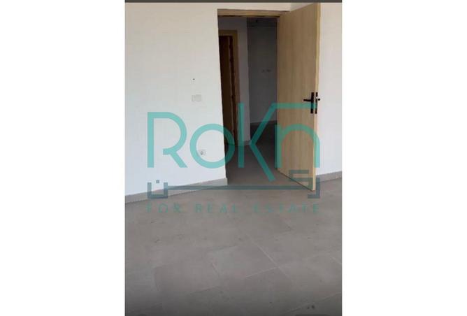 8252870 - Property Image 3