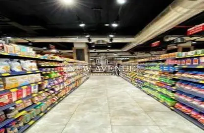 Shop - Studio - 1 Bathroom for rent in River Walk - North Investors Area - New Cairo City - Cairo
