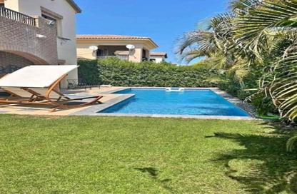 Villa - 4 Bedrooms - 3 Bathrooms for sale in Hood 8 Side St. - Green Belt - 6 October City - Giza
