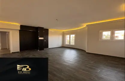 Apartment - 3 Bedrooms - 2 Bathrooms for sale in New Cairo City - Cairo