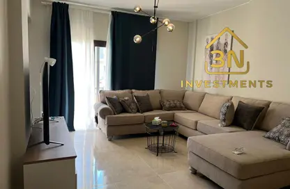 شقة - 2 غرف نوم - 2 حمامات للايجار في مون ريزيدنس - فيفث سكوير - التجمع الخامس - مدينة القاهرة الجديدة - القاهرة