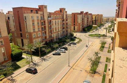 Apartment - 2 Bedrooms - 1 Bathroom for rent in Degla Palms - Al Wahat Road - 6 October City - Giza