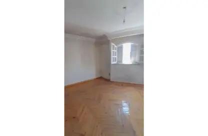شقة - 3 غرف نوم - 1 حمام للبيع في ميدان سانت فاطيما - ميدان سانت فاطيما - النزهة - القاهرة