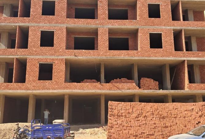 8051856 - Property Image 2
