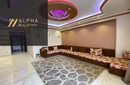 شقة - 3 غرف نوم - 2 حمامات للايجار في ليلة - المستثمرين الشمالية - مدينة القاهرة الجديدة - القاهرة