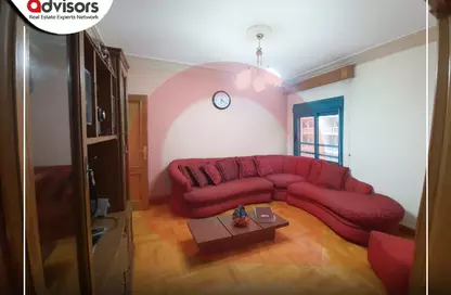 Apartment - 3 Bedrooms - 2 Bathrooms for rent in Shaarawy St. - Laurent - Hay Sharq - Alexandria