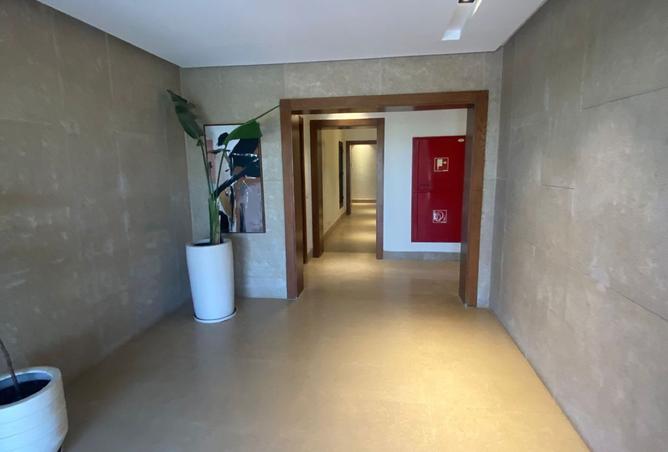 8332005 - Property Image 3