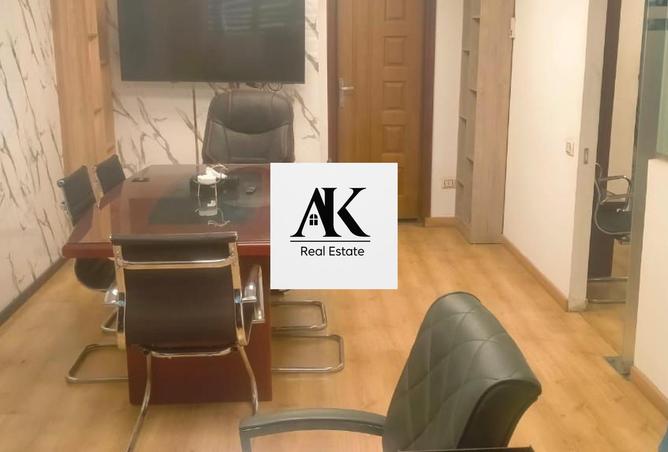 8260590 - Property Main Image