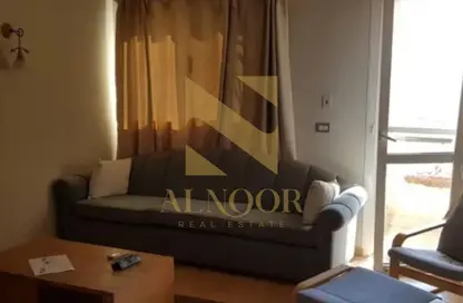 Apartment - 3 Bedrooms - 2 Bathrooms for rent in Zayed 2000 - 4th District - Sheikh Zayed City - Giza