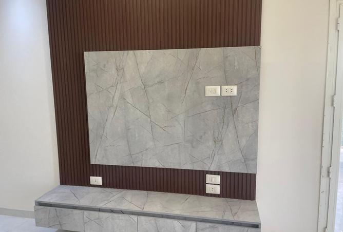 8423506 - Property Main Image