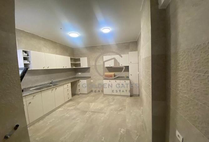 7986992 - Property Image 2