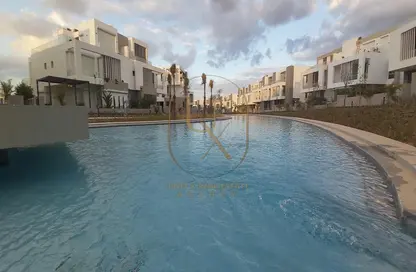 شاليه - 3 غرف نوم - 3 حمامات للبيع في سيشور - راس الحكمة - الساحل الشمالي