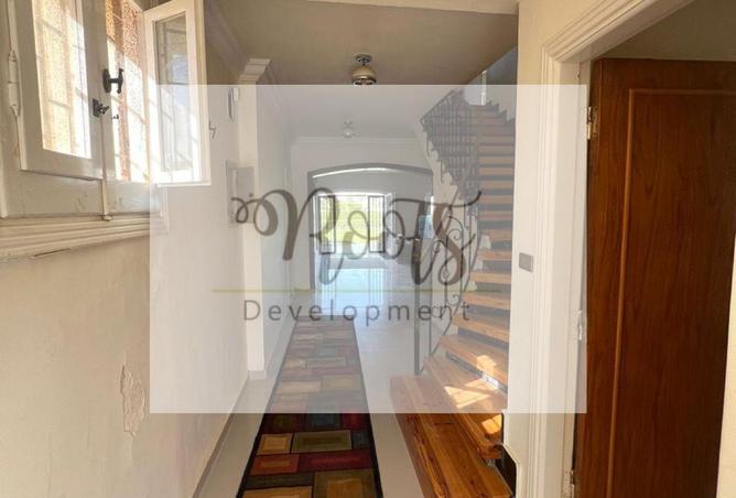 8088016 - Property Image 2