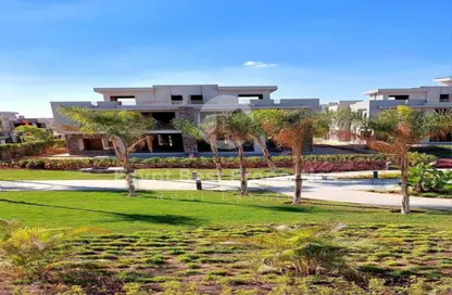 Townhouse - 3 Bedrooms - 3 Bathrooms for sale in Sun Capital - Fayoum Desert road - 6 October City - Giza