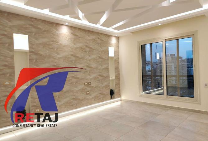 8192273 - Property Image 3