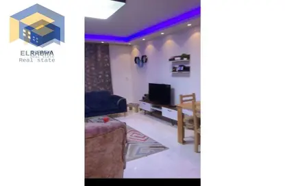 Apartment - 2 Bedrooms - 1 Bathroom for rent in Talaat Mostafa St. - Rehab City Second Phase - Al Rehab - New Cairo City - Cairo