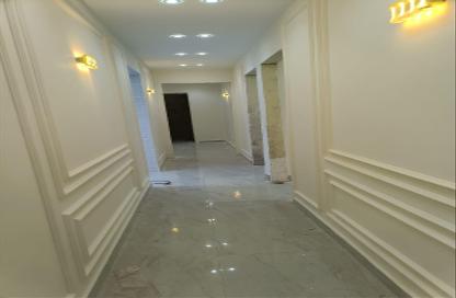 Apartment - 3 Bedrooms - 3 Bathrooms for sale in Al Ghazl Walnaseeg St. - Mohandessin - Giza