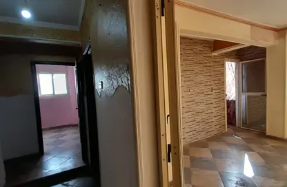 Apartment - 2 Bedrooms - 1 Bathroom for rent in Gameat Al Dewal Al Arabeya St. - Mohandessin - Giza